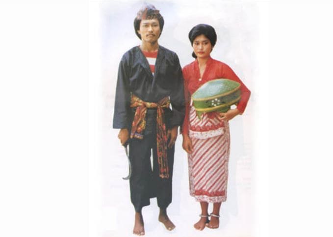 Gambar Pakaian Pesa’an Jawa Timur