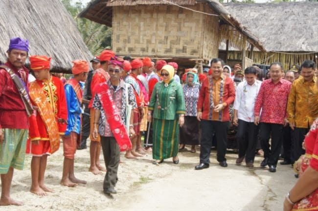 Peresmian Rumah Adat Lobo Oleh Gubernur Sulawesi Tengah Dan Bupati Sigi