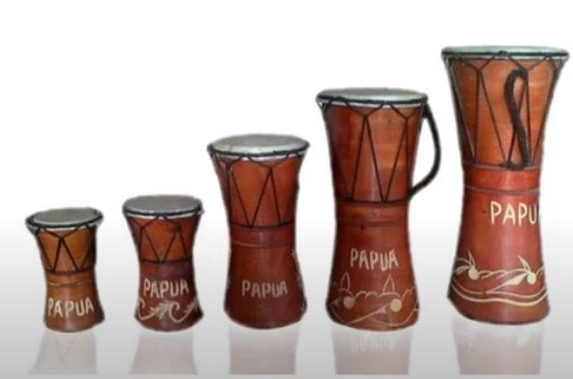 Gambar Alat Musik Tradisional Tifa