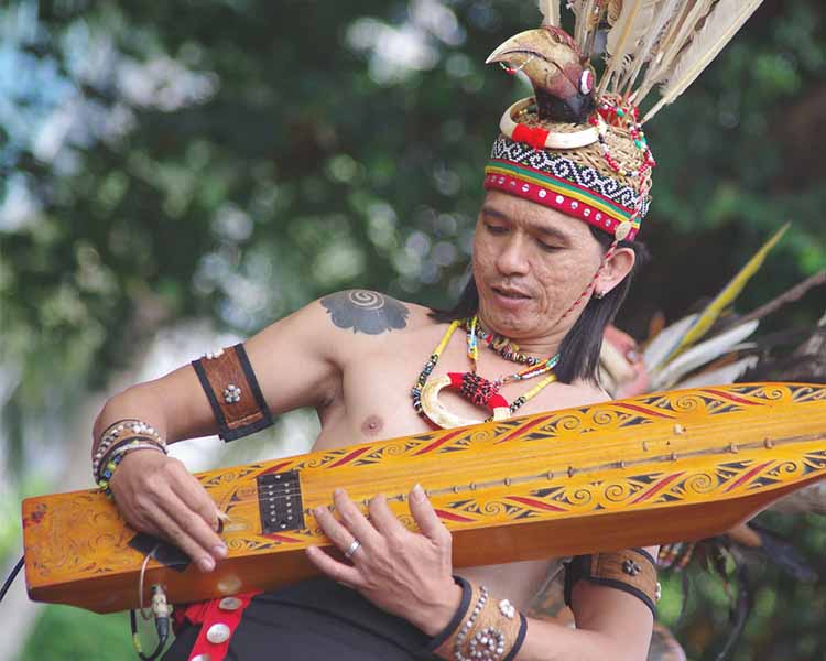 Alat Musik Tradisional Kalimantan Barat
